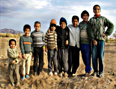 Kids from the Kavir-e Mesr