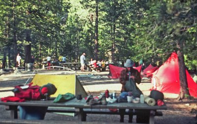  Camping In A Weekend Filled Campground North Of Big Bear