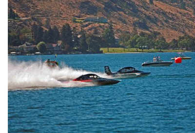  5 Liter  Hydro's Racing On Lake Chelan ( Chevy 305 Motors)