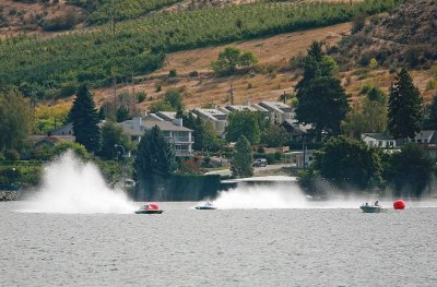  5 Liter  Hydro's Racing On Lake Chelan