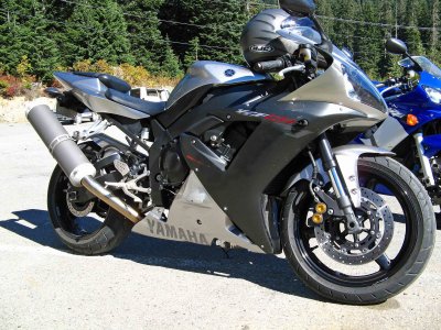 Yamaha 1000 ( In Line Four Rocket!!)