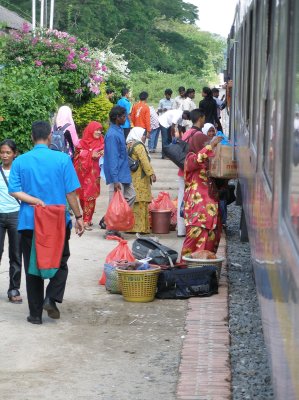 Station platform, Kuala Lipis