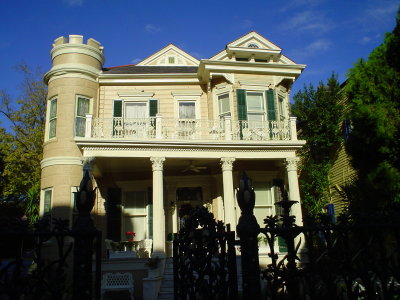 One of the houses in the Garden District