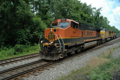 BNSF 989