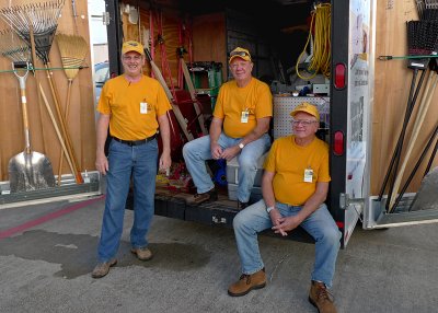 WHAT A CREW!  THESE GUYS ARE READY FOR ANYTHING!