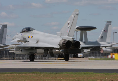 TyphoonFGR4_ZJ939_WTN1.jpg