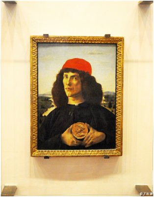 Alessandro Botticelli   Portrait of a Man with the Medal of Cosmo the Elder