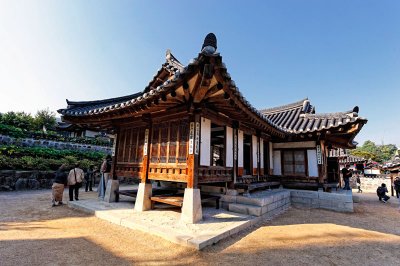 Namsangol Hanok Village