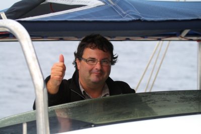 Jordi Marti Aledo from the Spansih Rarity Comitee driving the boat.