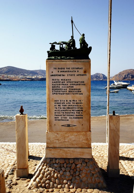 Foiniki - Immacolata monument