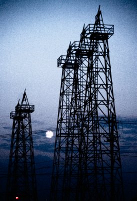 moonset-at-sunrise