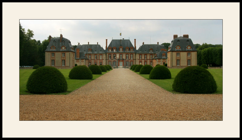 Chateau de Breteuil