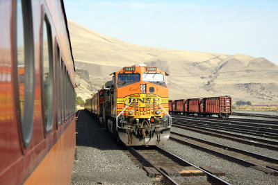 BNSF 5330 West