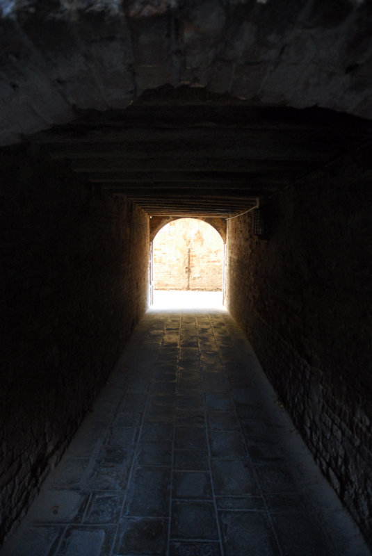 Tunnel