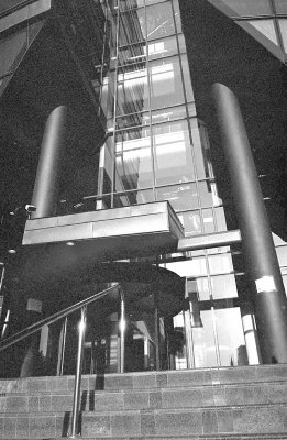 THE ARK NO3, HAMMERSMITH