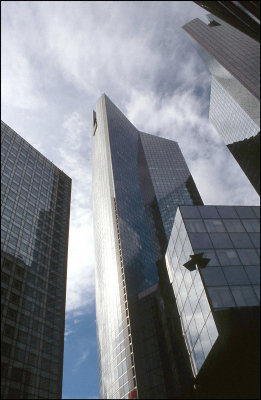 BUILDINGS  LA DEFENCE, PARIS