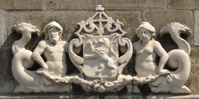 Havenplein, kerkmuur