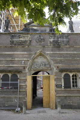 Hooglandsekerkhof 17