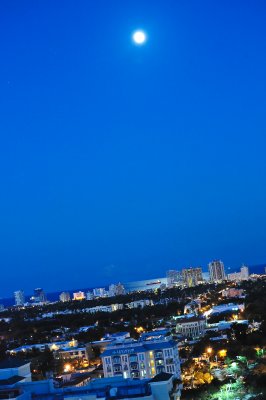 Moon over Ft Lauderdale