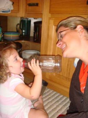elisabeth and aunt veronica share a moment