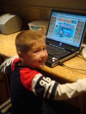 boy loves computer