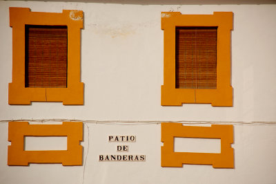 patio de banderas