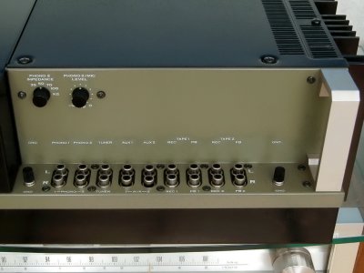 Pioneer SA-9500     Inputs