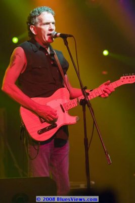 (c) BluesViews.com