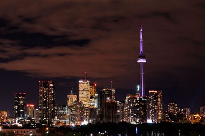 176 Toronto Ontario at night 2.jpg