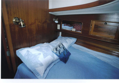 fwd cabin double berth