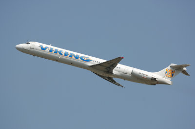 Mc Donnell Douglas MD83 Viking SE-RDF