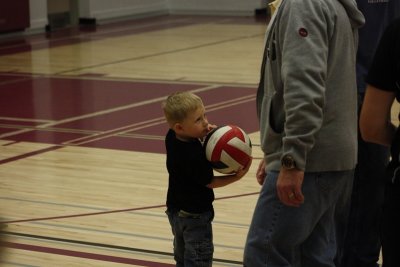 Nov. 14 2009 G16UB Friendly039.JPG
