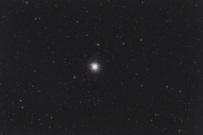 Wide field M13
