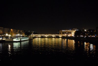 October 2006 - The white Night  - La Seine vu de la passerelle Simone de Beauvoir 75013