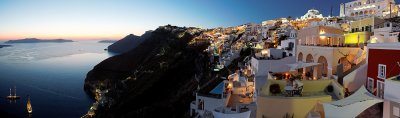 Santorini_pan_6795_6799_sm.jpg