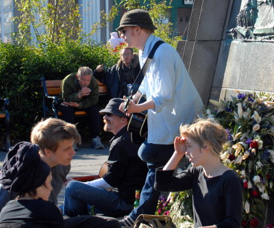 Street life in Reykjavik. Skating, brake dance and street circus