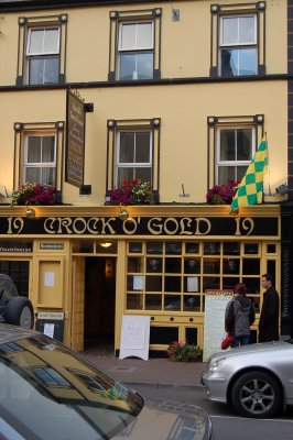 Crock O' Gold, Kilarney