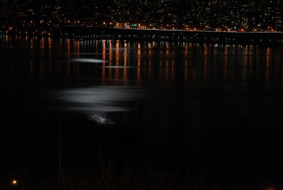 Moon reflecting on Hudson