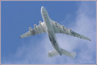 Antonov An-225 Mriya UR-82060