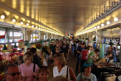 Pike Street mkt.JPG