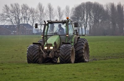 Tractor