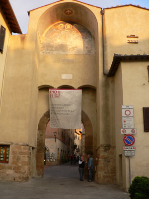Gate into Pienza