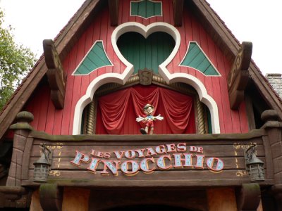 Pinocchio ride - don't have one of those at DW