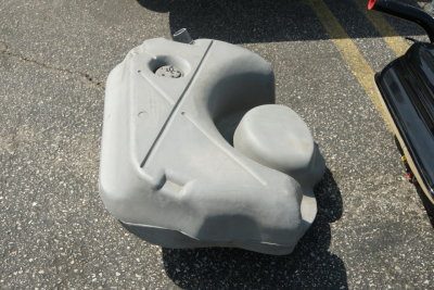 911 RS 85 Liter Plastic Fuel Tank - Photo 7