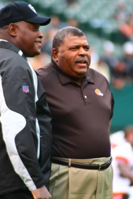NFL head coaches Art Shell and Romeo Crennel