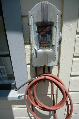 old gas station5.jpg