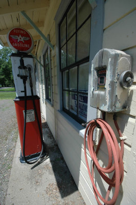 old gas station6.jpg