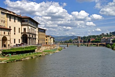 The Arno South