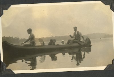  Early 1930 canoe picture Sunset Lake