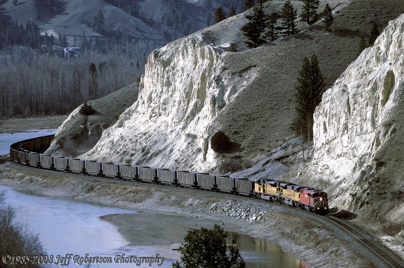Radium, BC